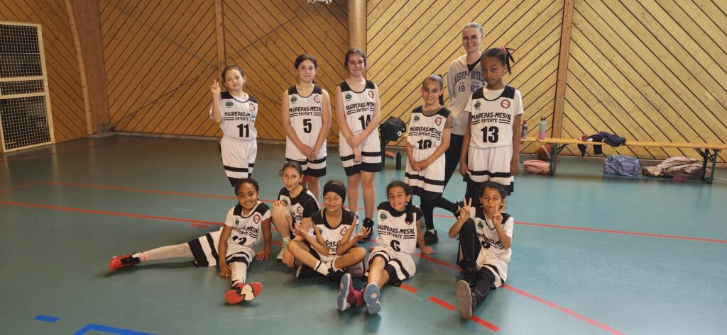 Victoire des U11F-2